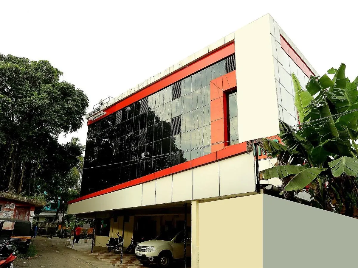 Oyo Flagship 5202 Hotel Pearl Malabar Коччи 3*,  Индия